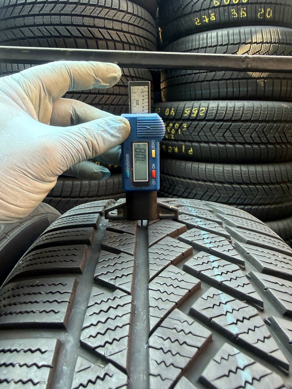 235/50 R19 Continental WinterContact TS 850P