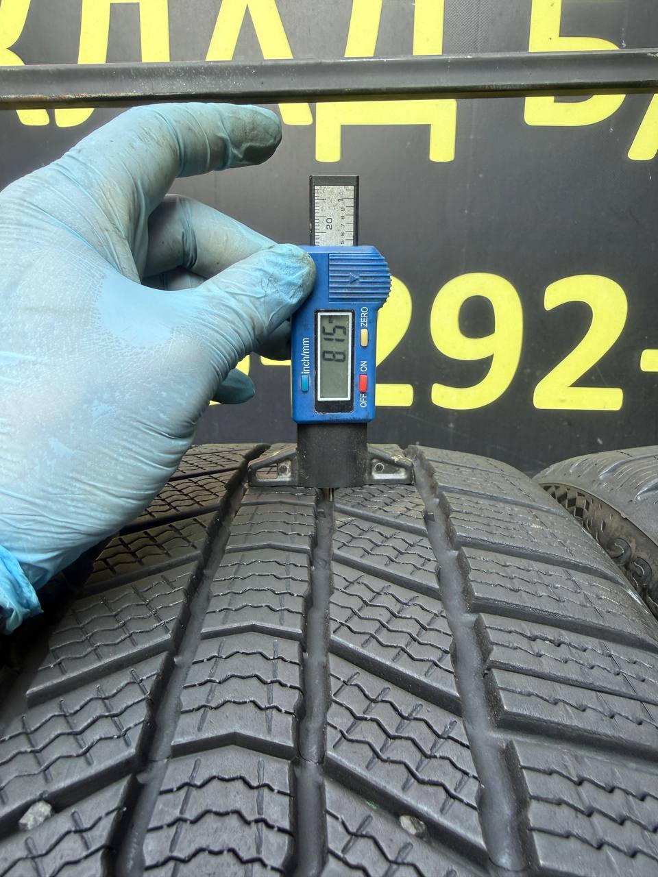 235/40 R20 Continental WinterContact 8 S