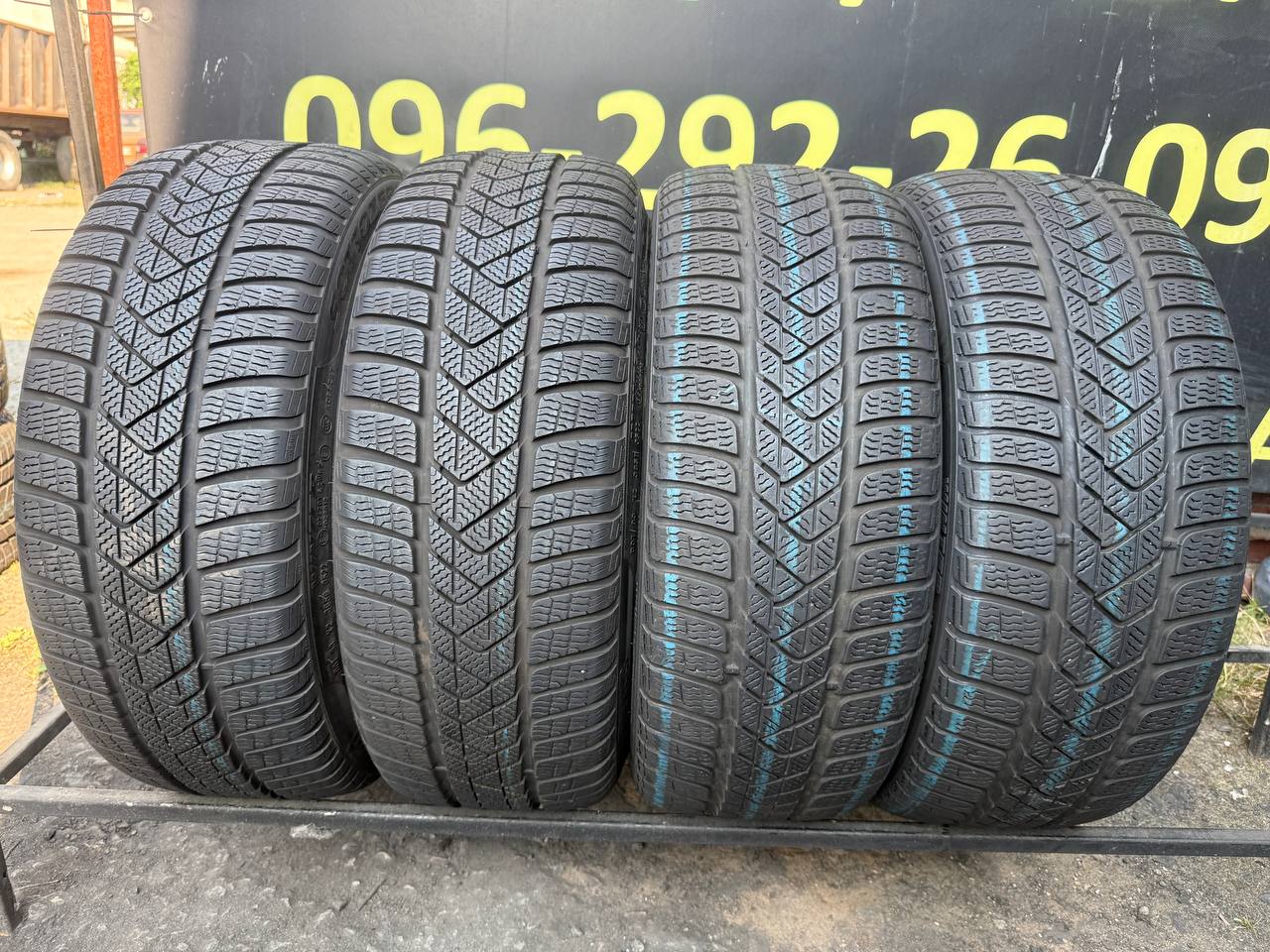 225/40 R19 Pirelli Winter SottoZero 3
