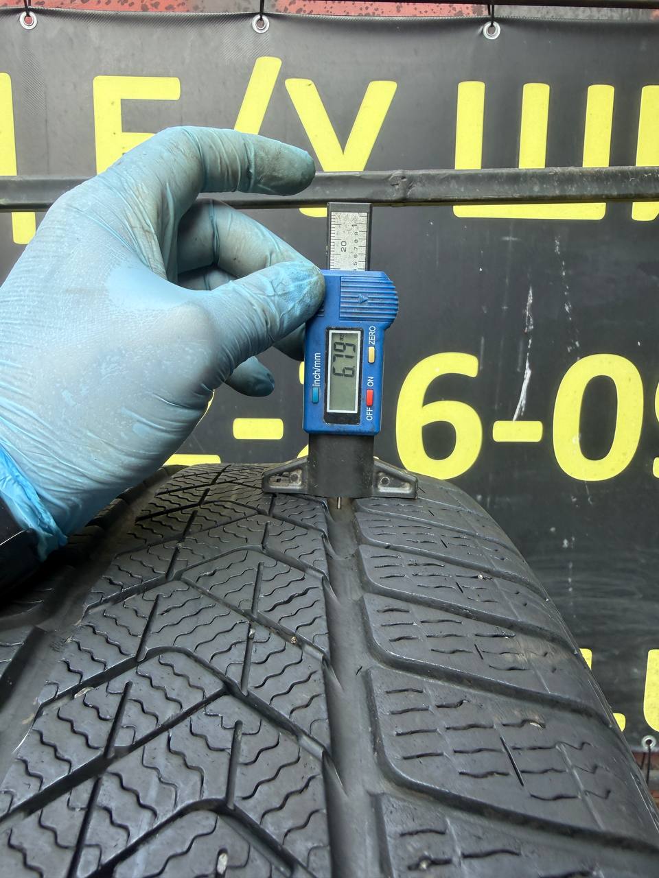 245/50 R19 Pirelli Winter SottoZero 3