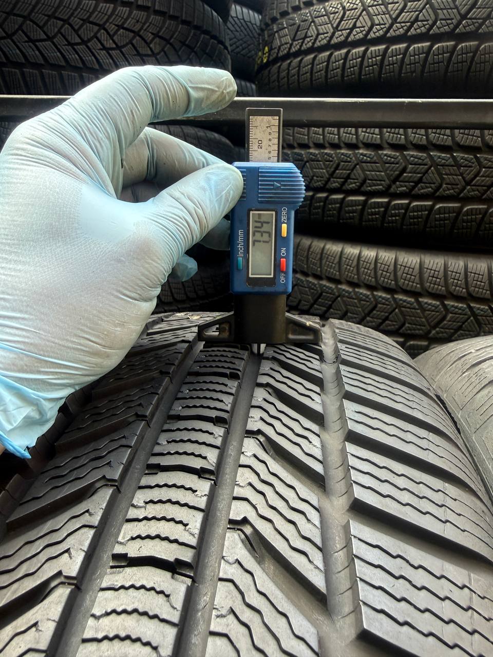 235/60 R18 Continental WinterContact TS 870P