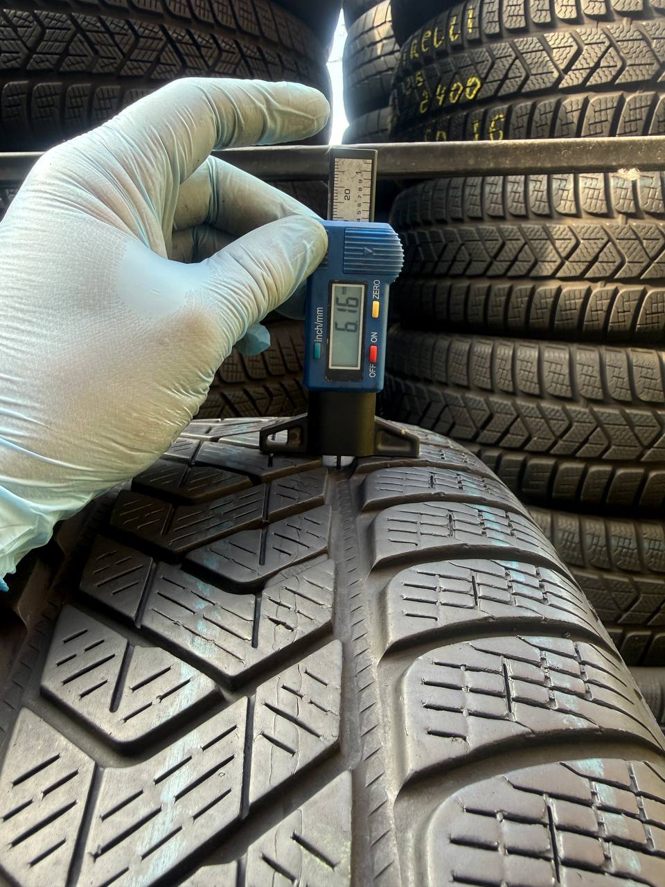235/55 R19 Pirelli Scorpion Winter