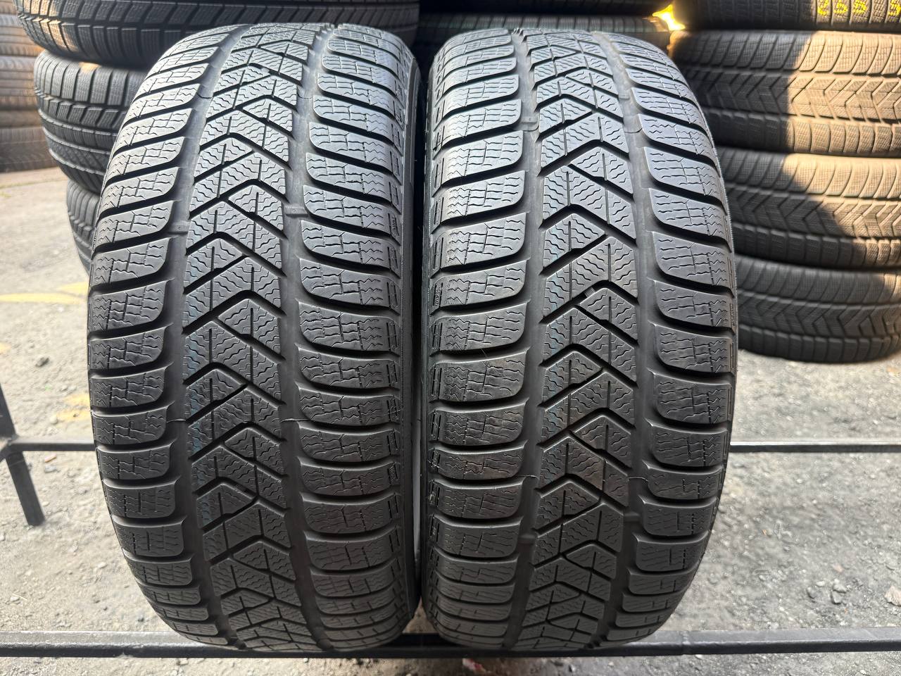225/50 R17 Pirelli Winter SottoZero 3