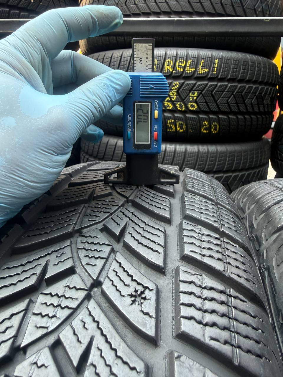 225/65 R17 Good Year Ultra Grip Performance SUV