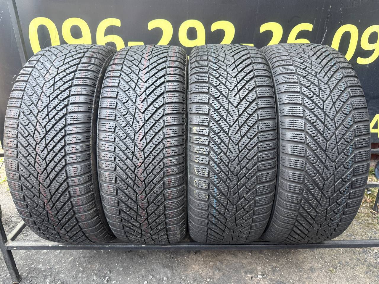 225/45 R19 Pirelli Winter Cinturato