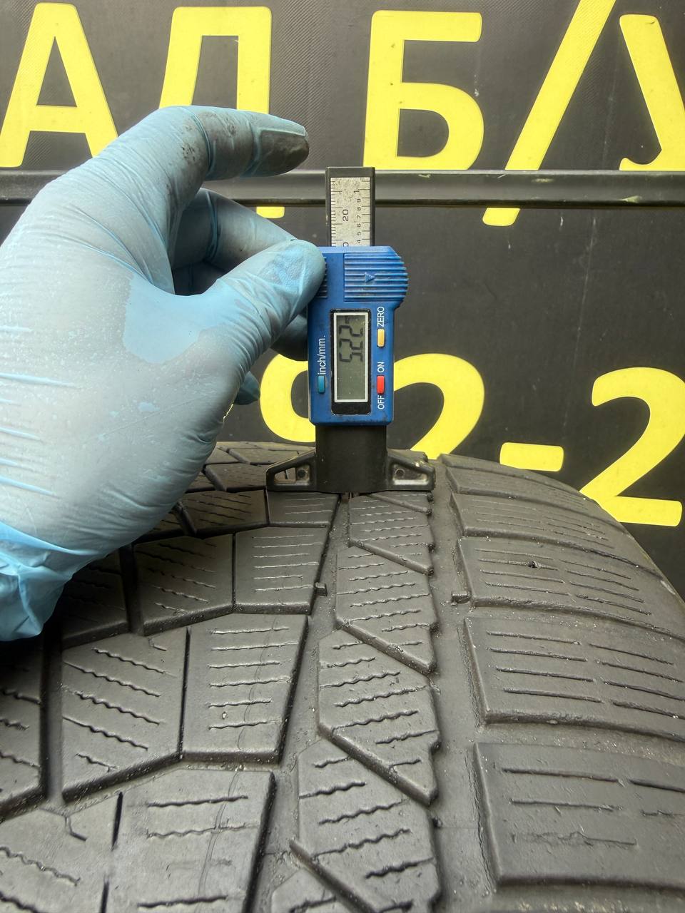 275/40 R21 Continental WinterContact TS 860 S