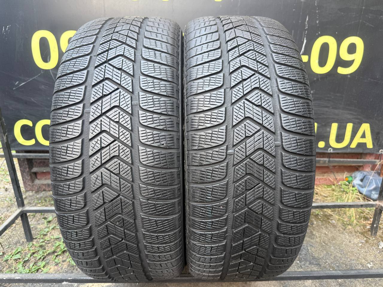 255/55 R19 Pirelli Scorpion Winter
