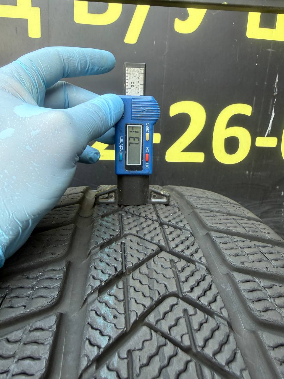 235/45 R18 Pirelli Winter SottoZero 3