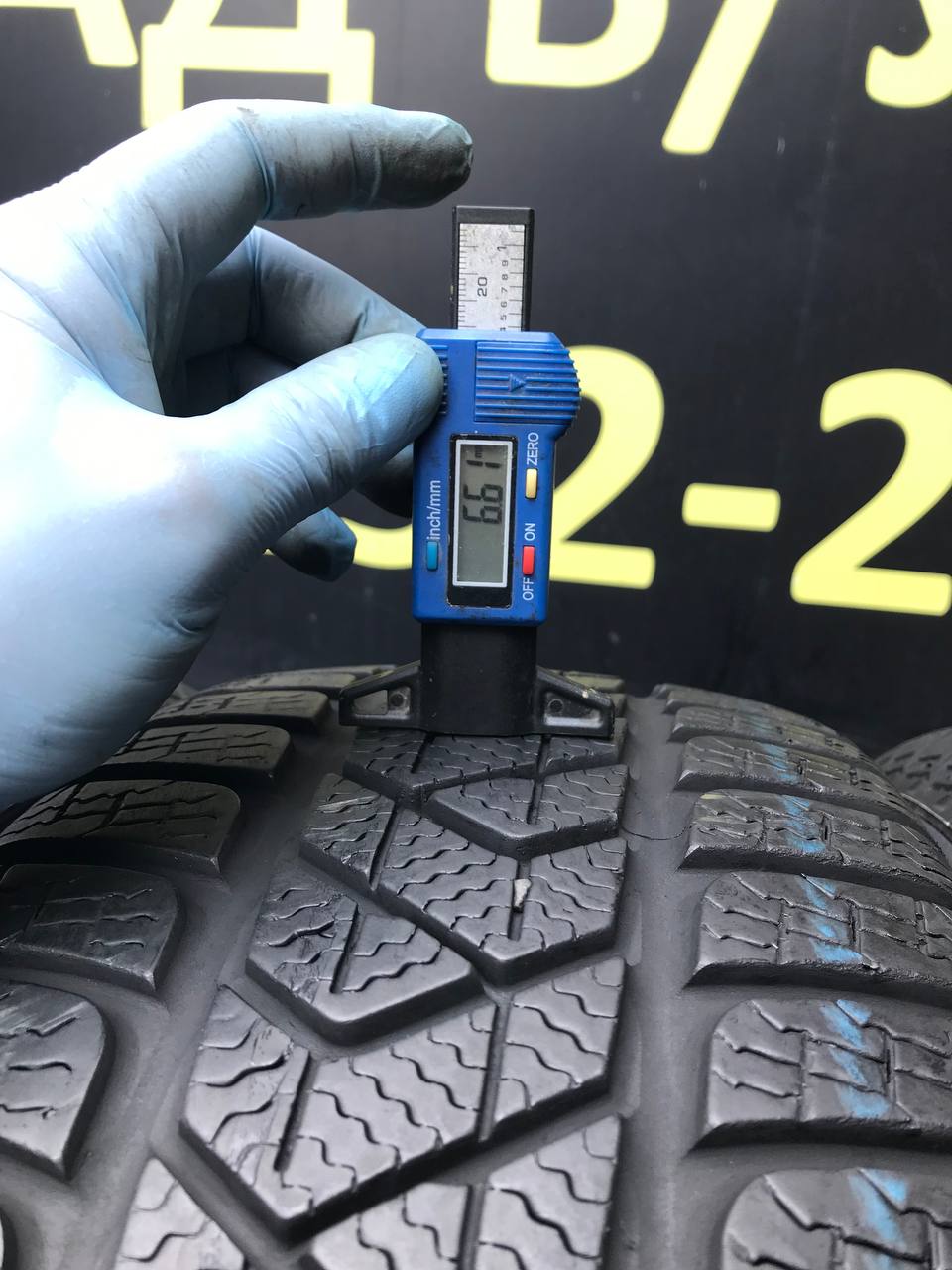 215/60 R16 Pirelli Winter SottoZero 3