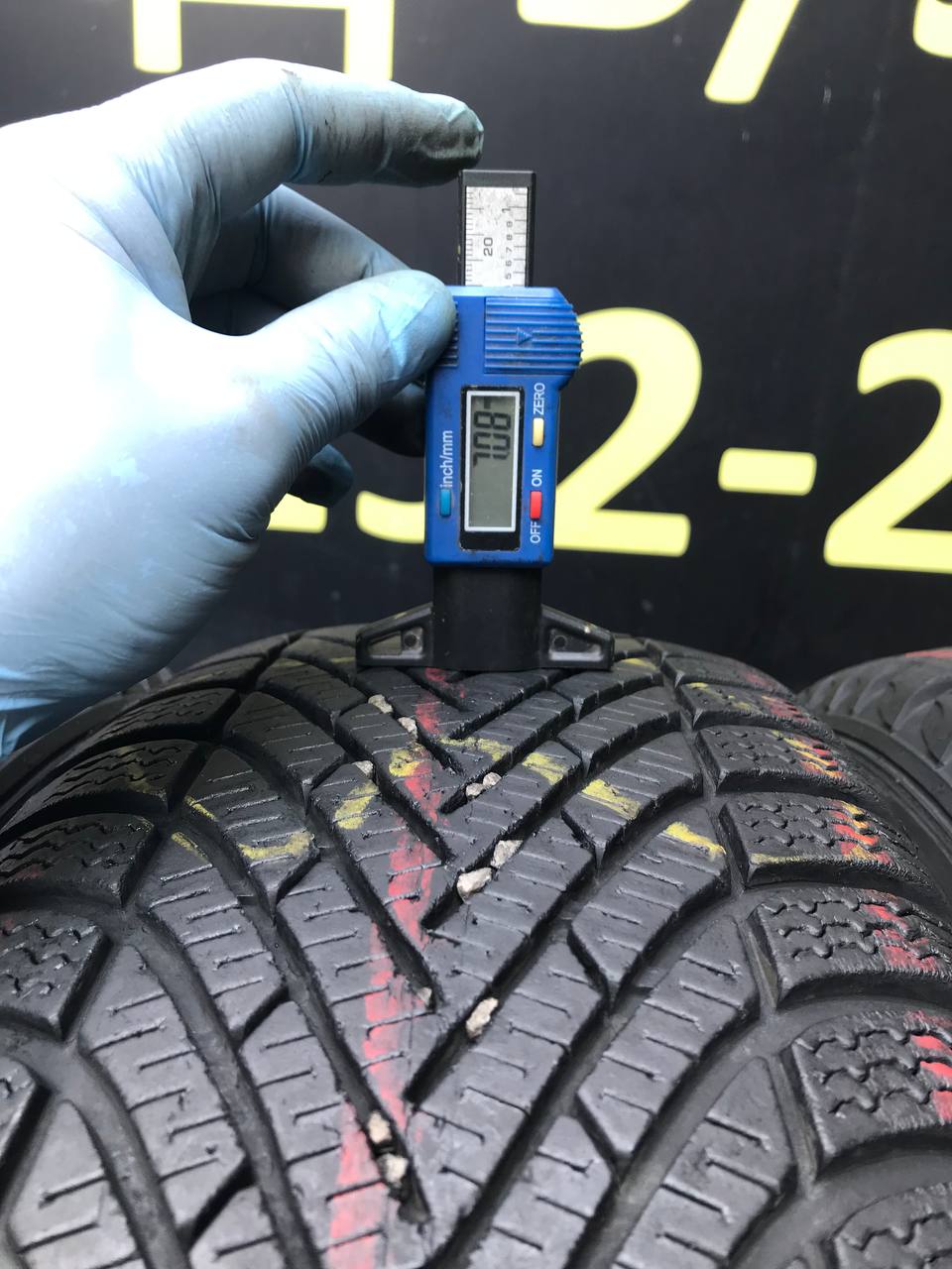 215/60 R17 Pirelli Winter Cinturato