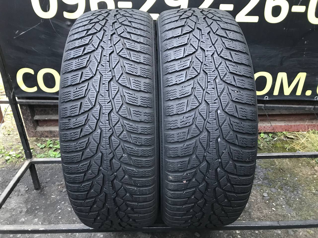 215/60 R17 Nokian WR D4