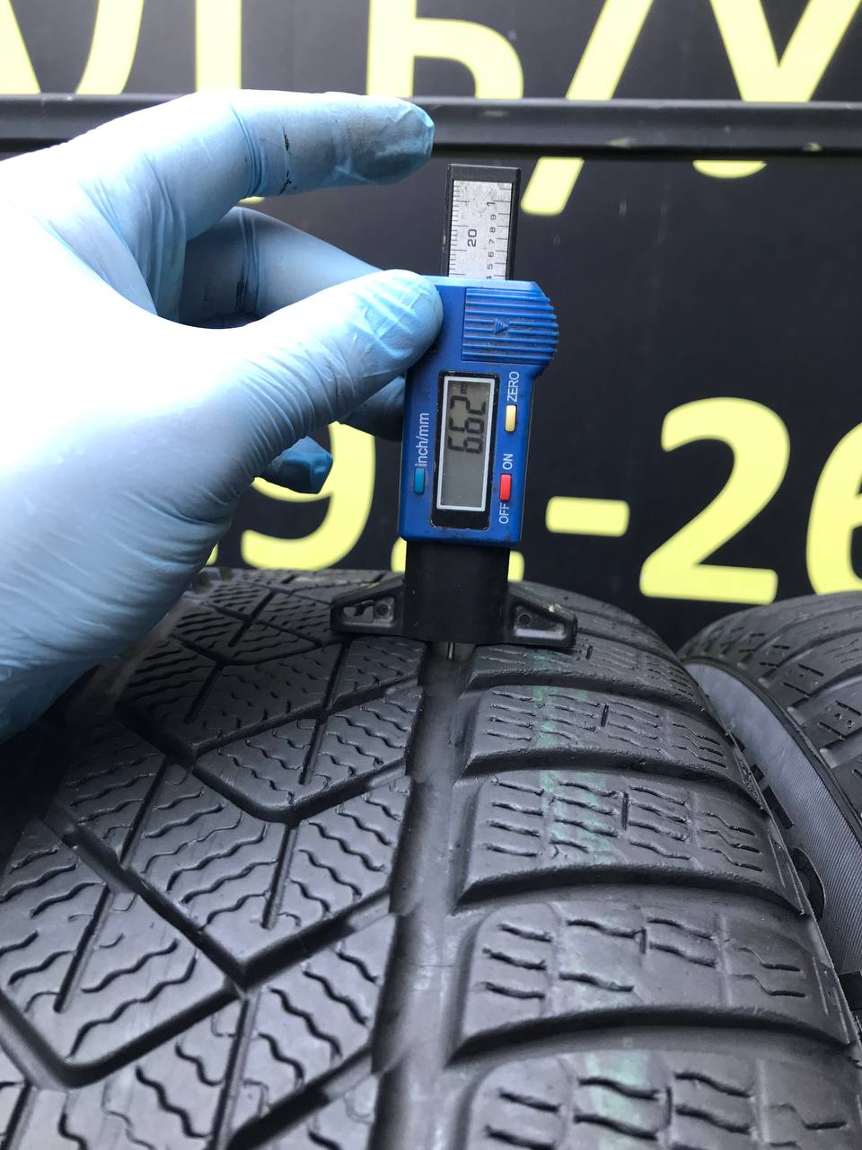 245/50 R19 Pirelli Winter SottoZero 3