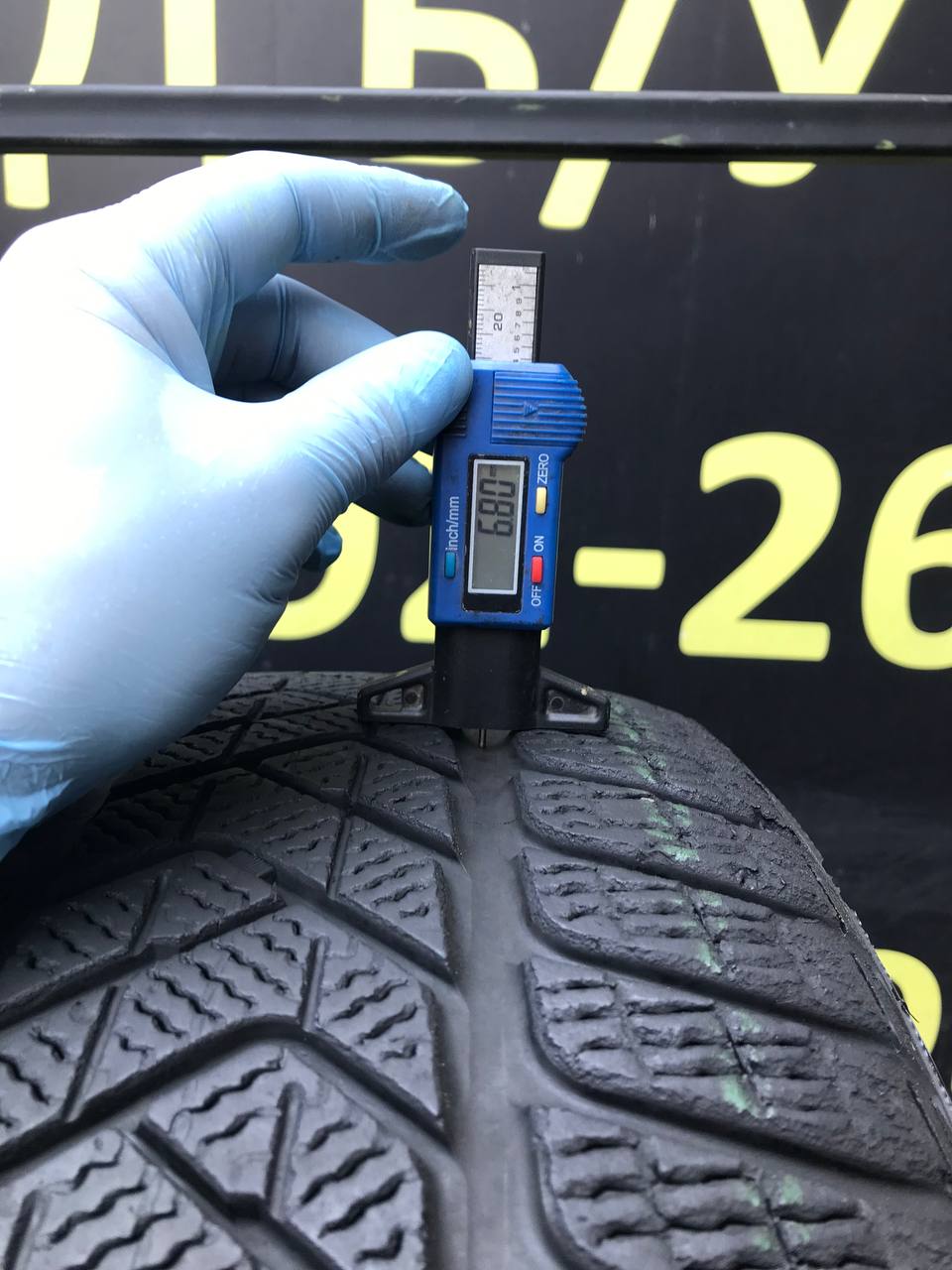 255/45 R19 Pirelli Winter SottoZero 3
