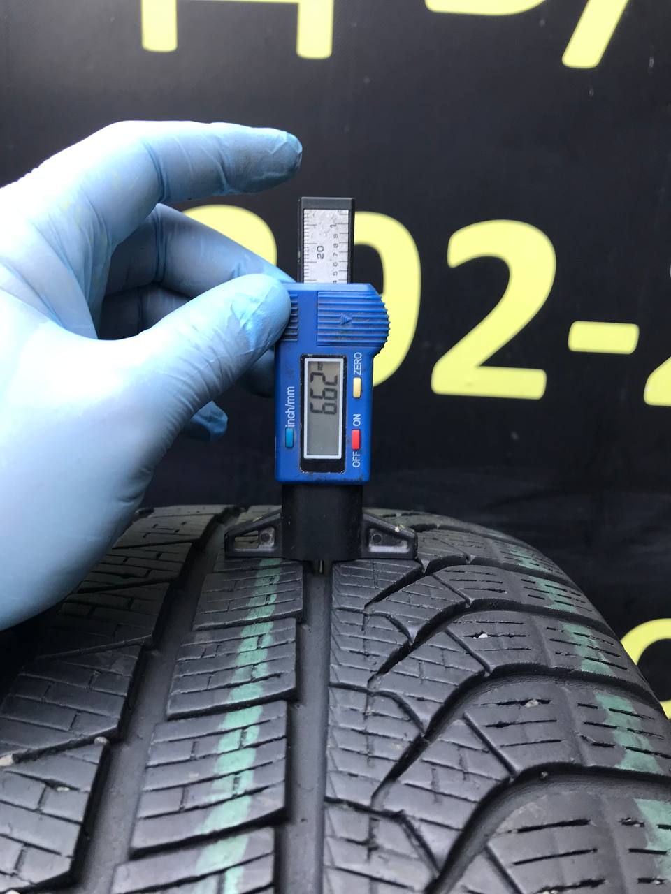 245/45 R18 Pirelli P Zero Winter