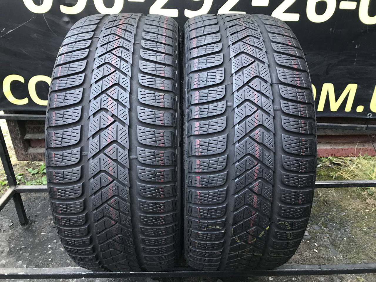 235/35 R19 Pirelli Winter SottoZero 3