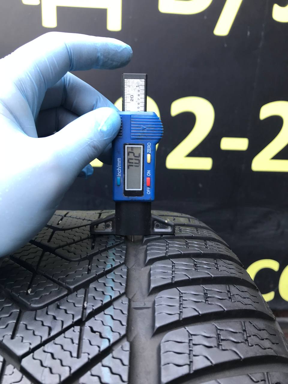 255/35 R19 Pirelli Winter SottoZero 3