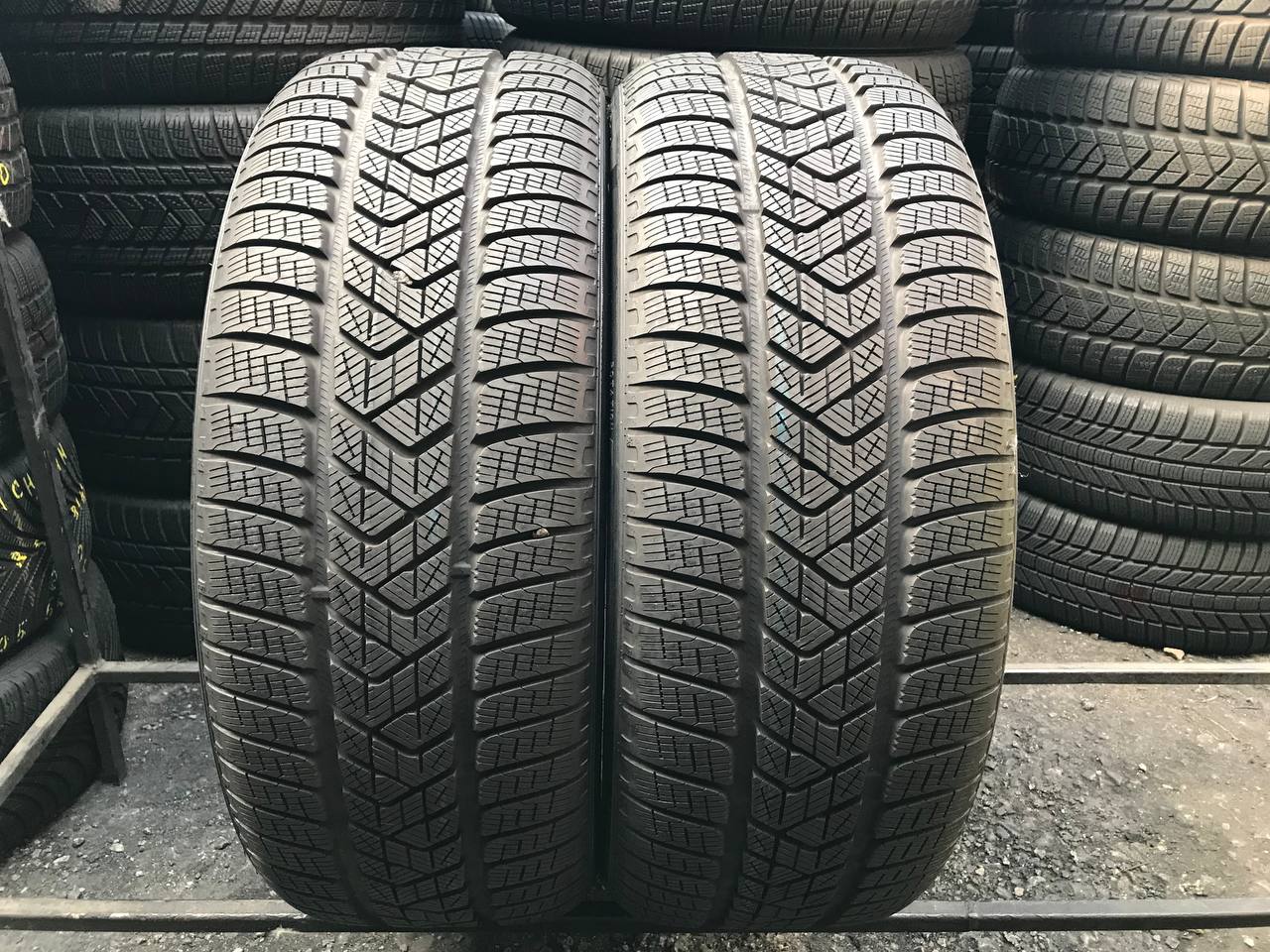 245/50 R20 Pirelli Scorpion Winter