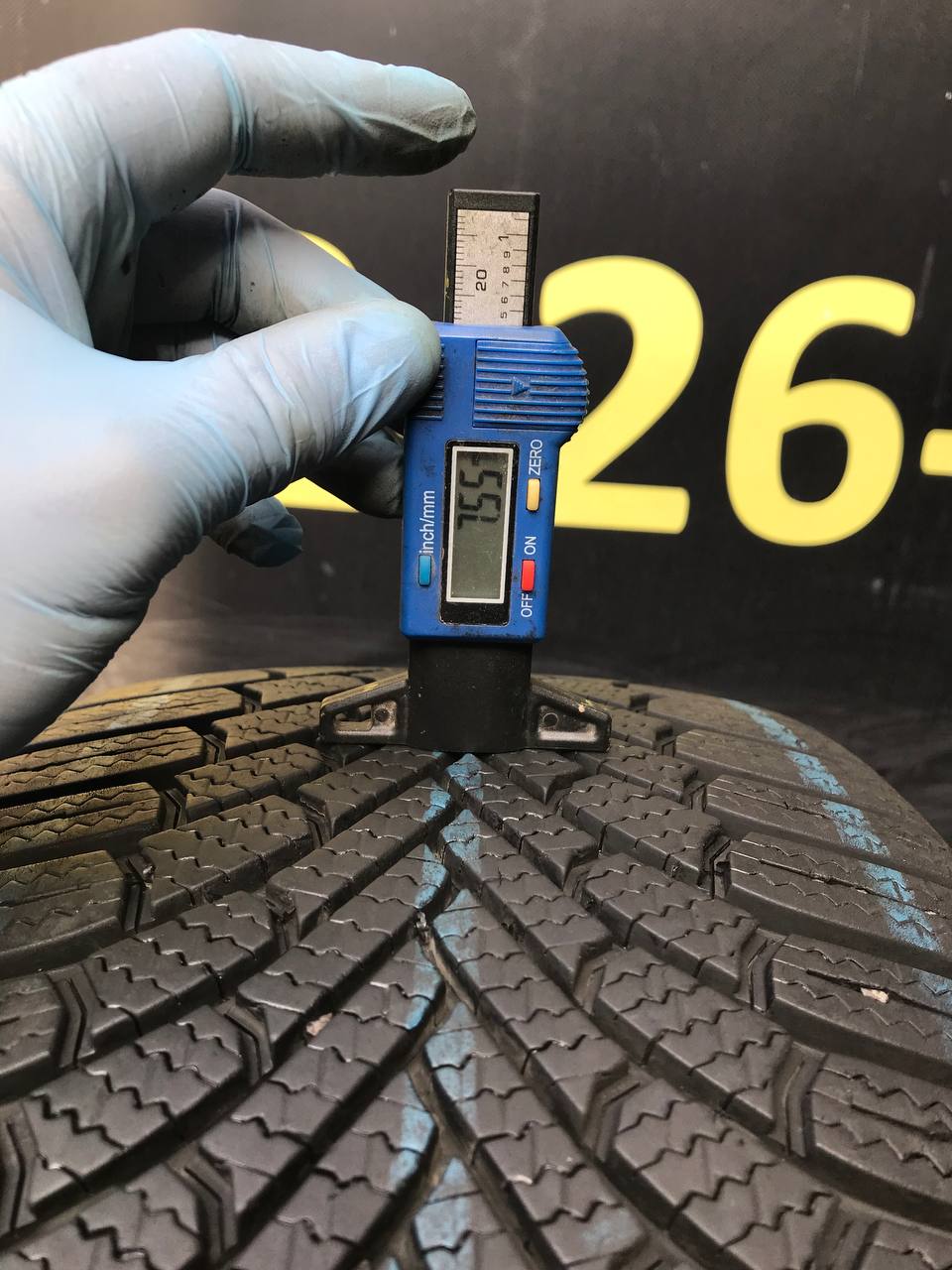 225/40 R18 Bridgestone Blizzak 6