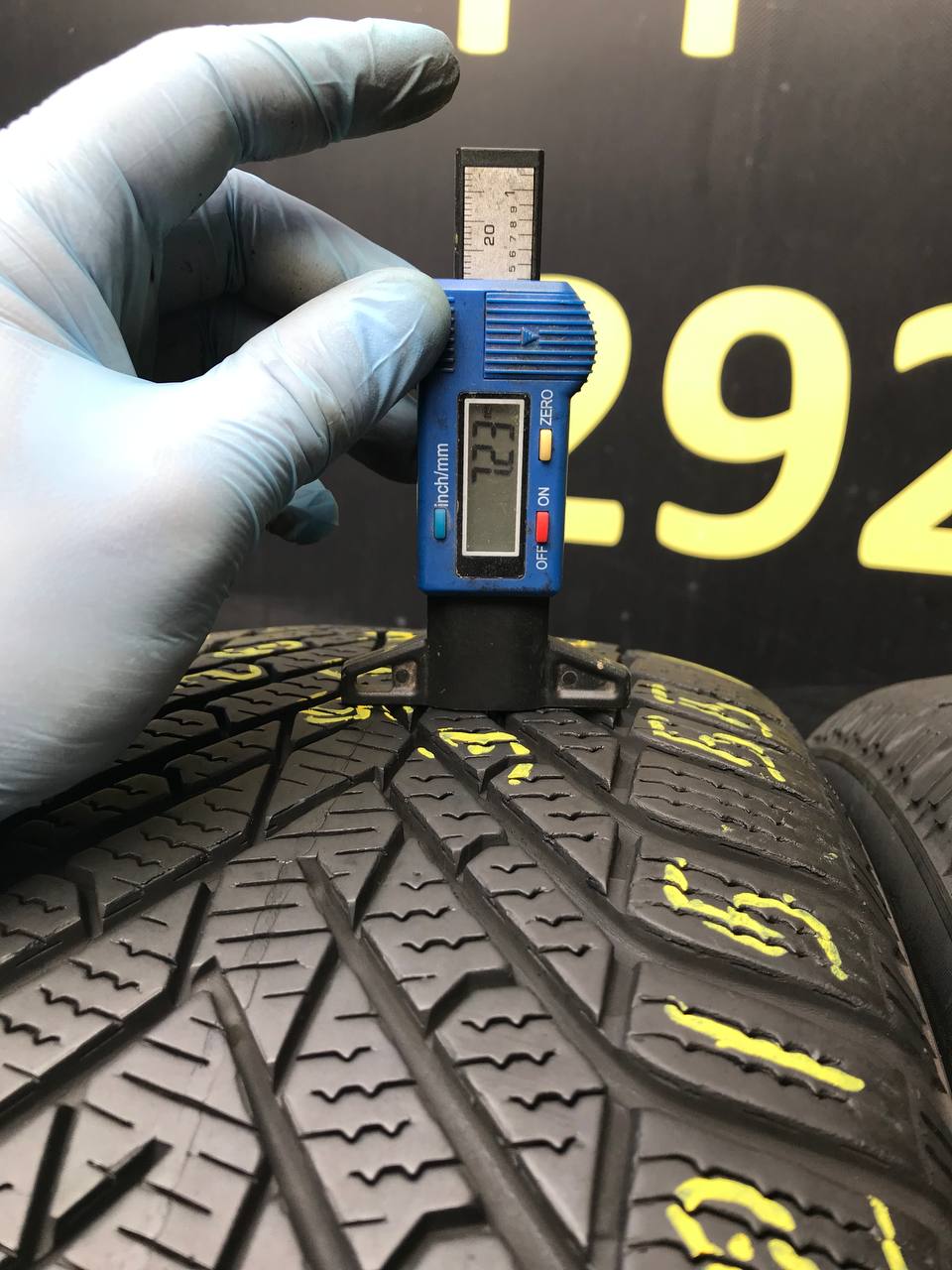 215/55 R17 Pirelli Winter 2 Cinturato