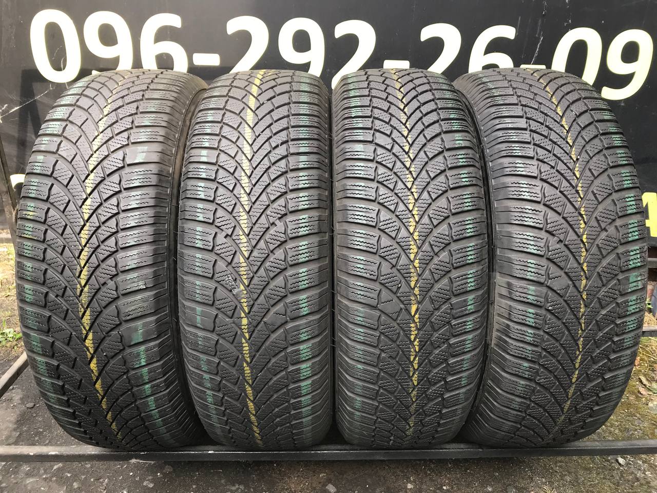 215/65 R16 Bridgestone Blizzak LM005