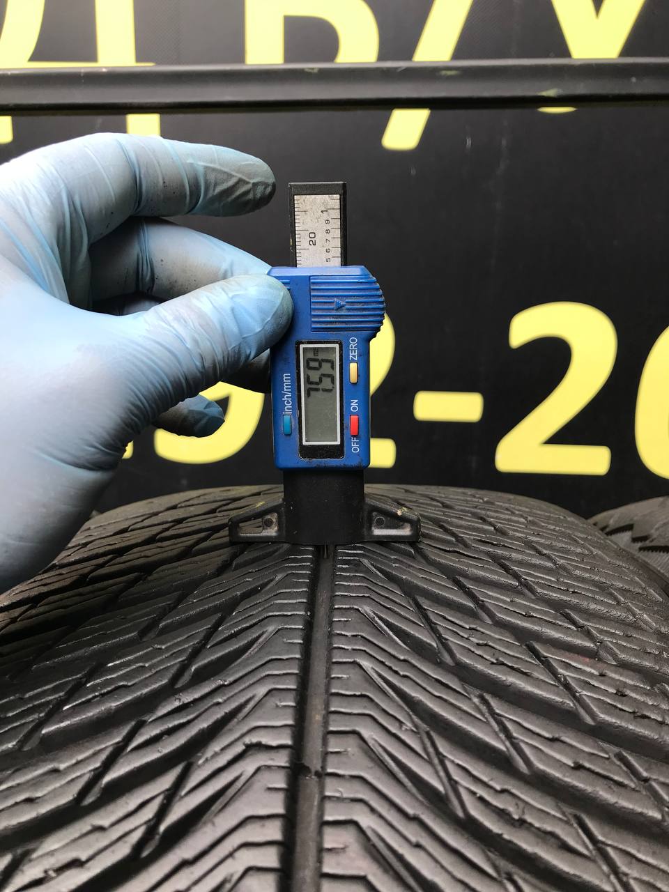 235/55 R18 Michelin Pilot Alpin 5 SUV