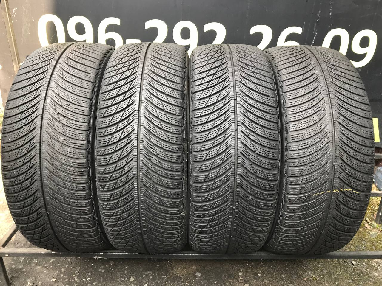 235/55 R18 Michelin Pilot Alpin 5 SUV