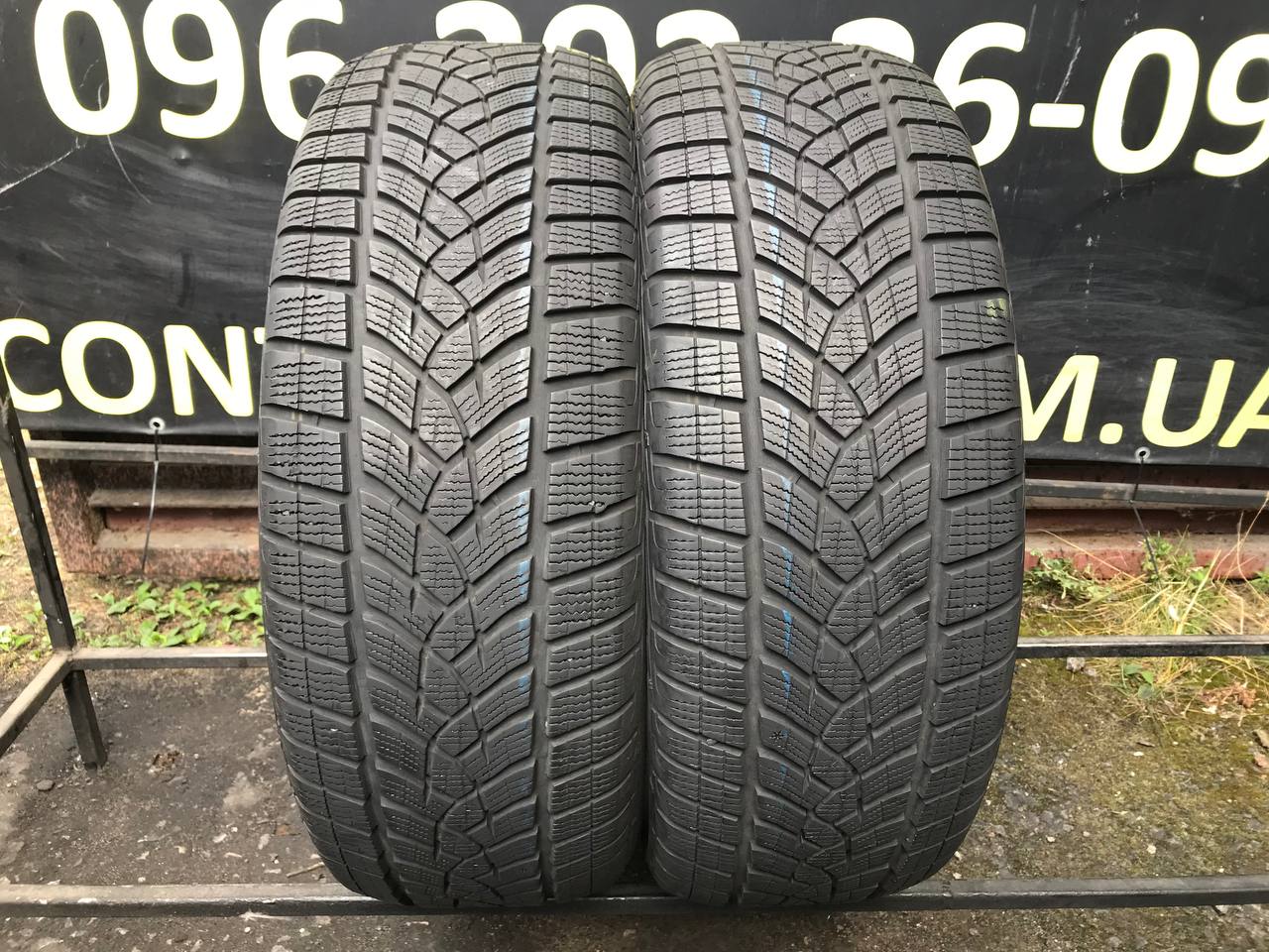 235/55 R19 Good Year Ultra Grip Performance SUV