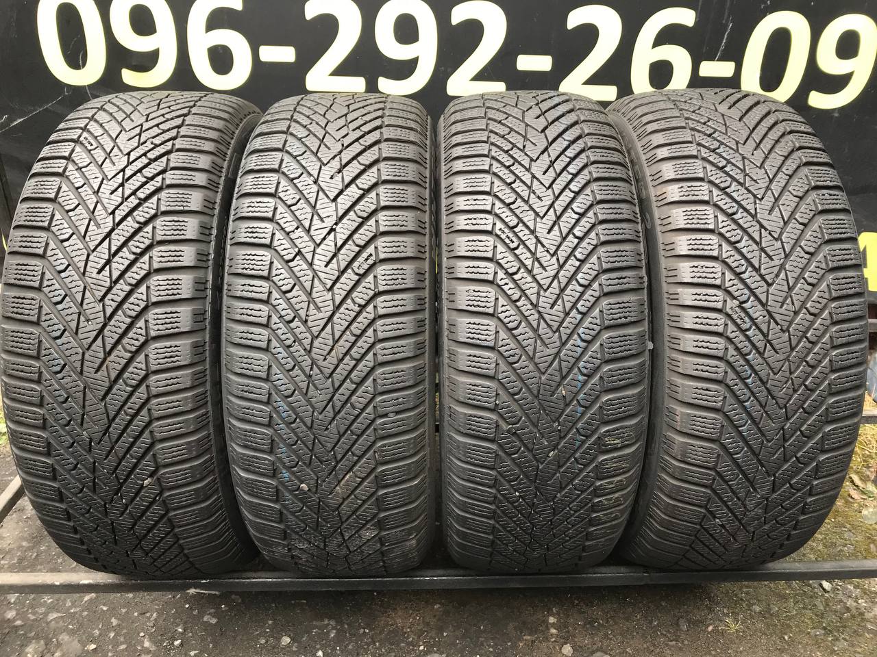 215/55 R17 Pirelli Winter 2 Cinturato