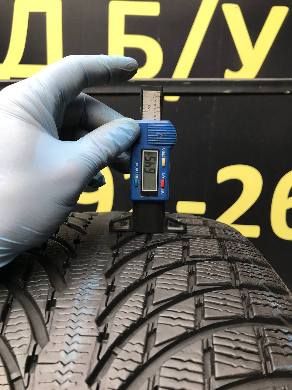 275/45 R20 Michelin Latitude Alpin LA2