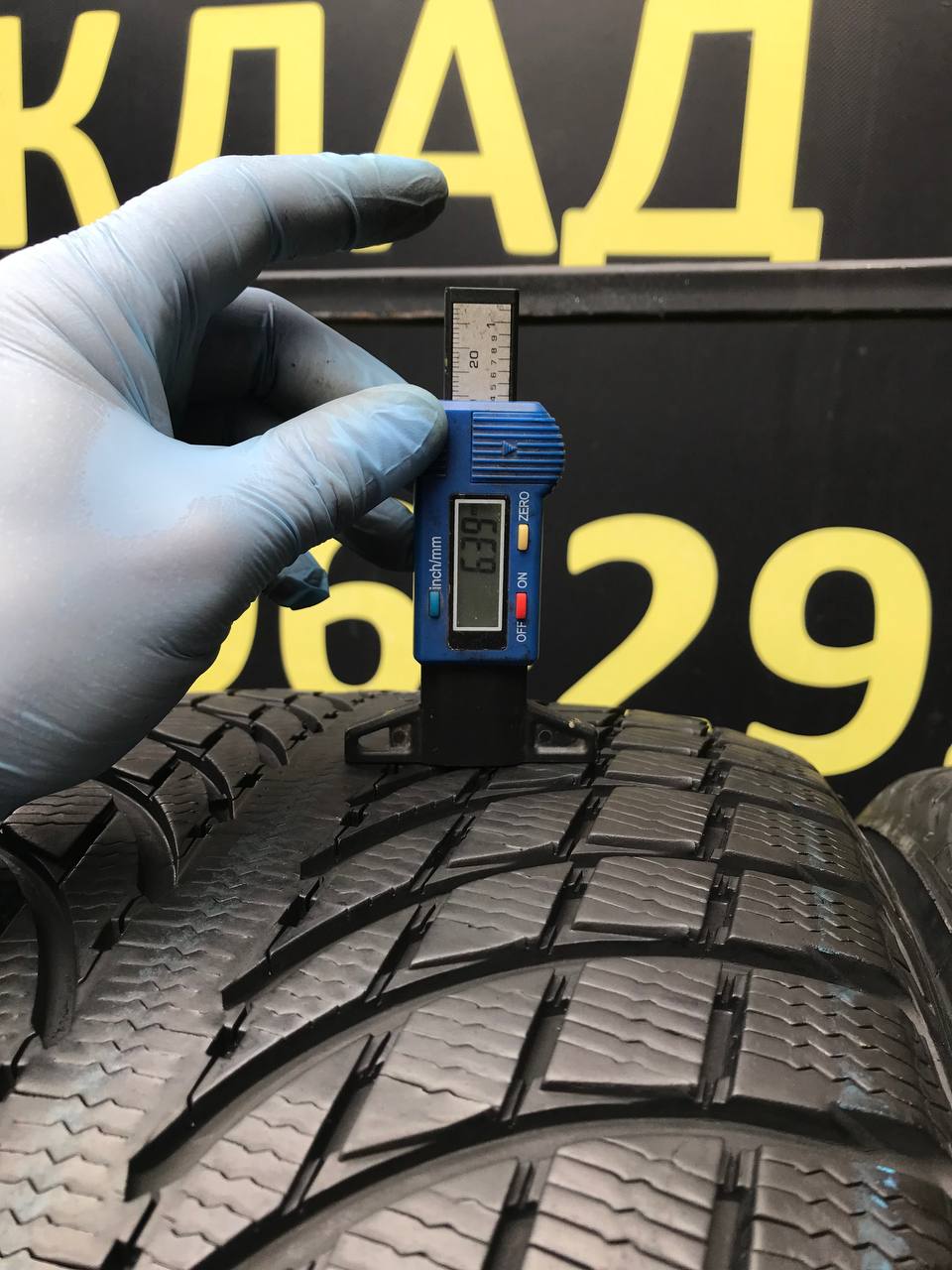 275/45 R20 Michelin Latitude Alpin LA2