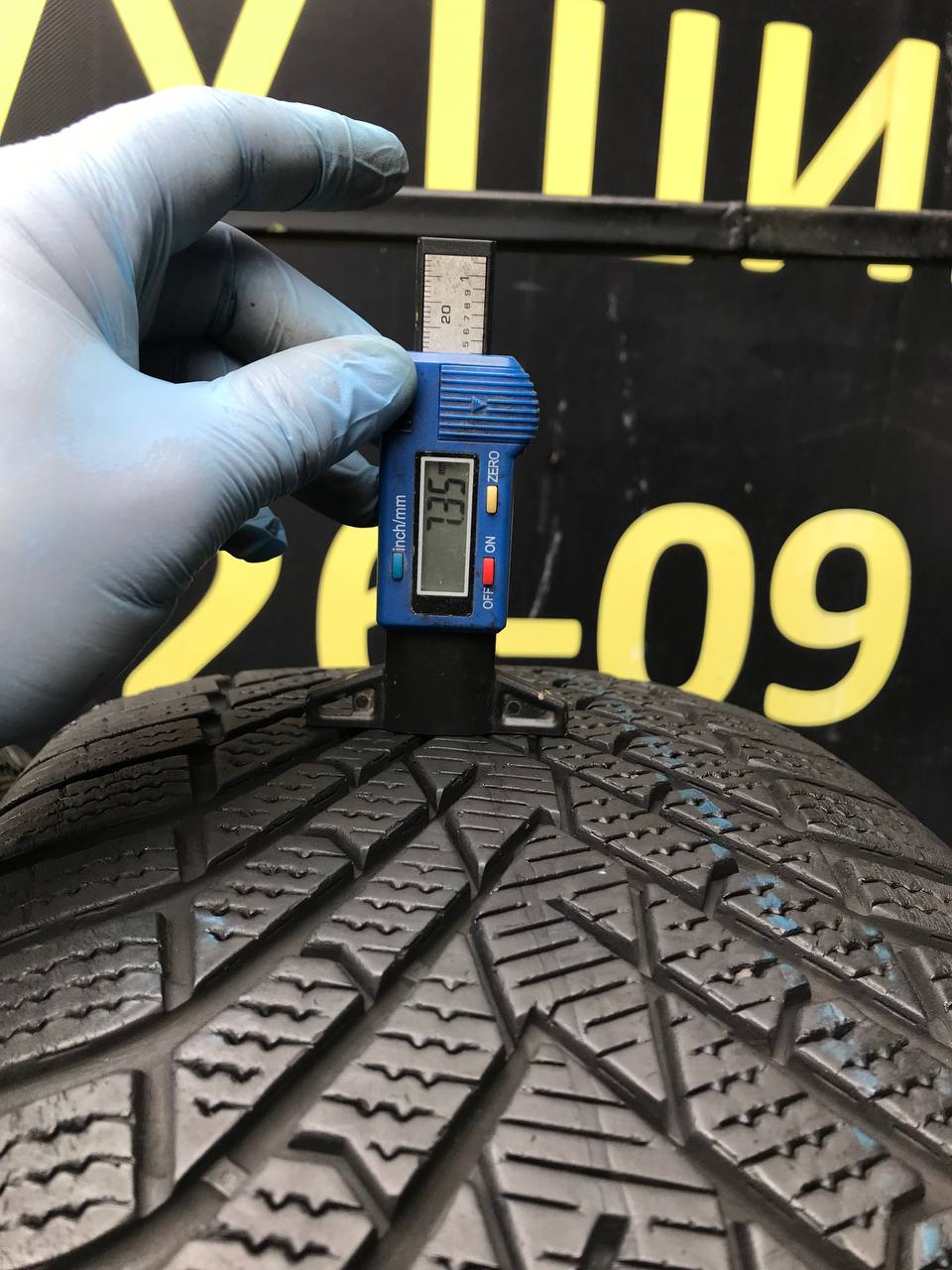 235/60 R18 Pirelli Scorpion Winter 2