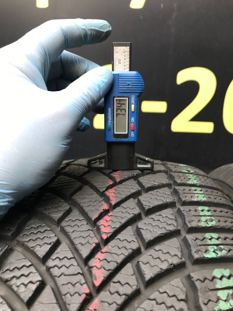205/50 R17 Bridgestone Blizzak LM005