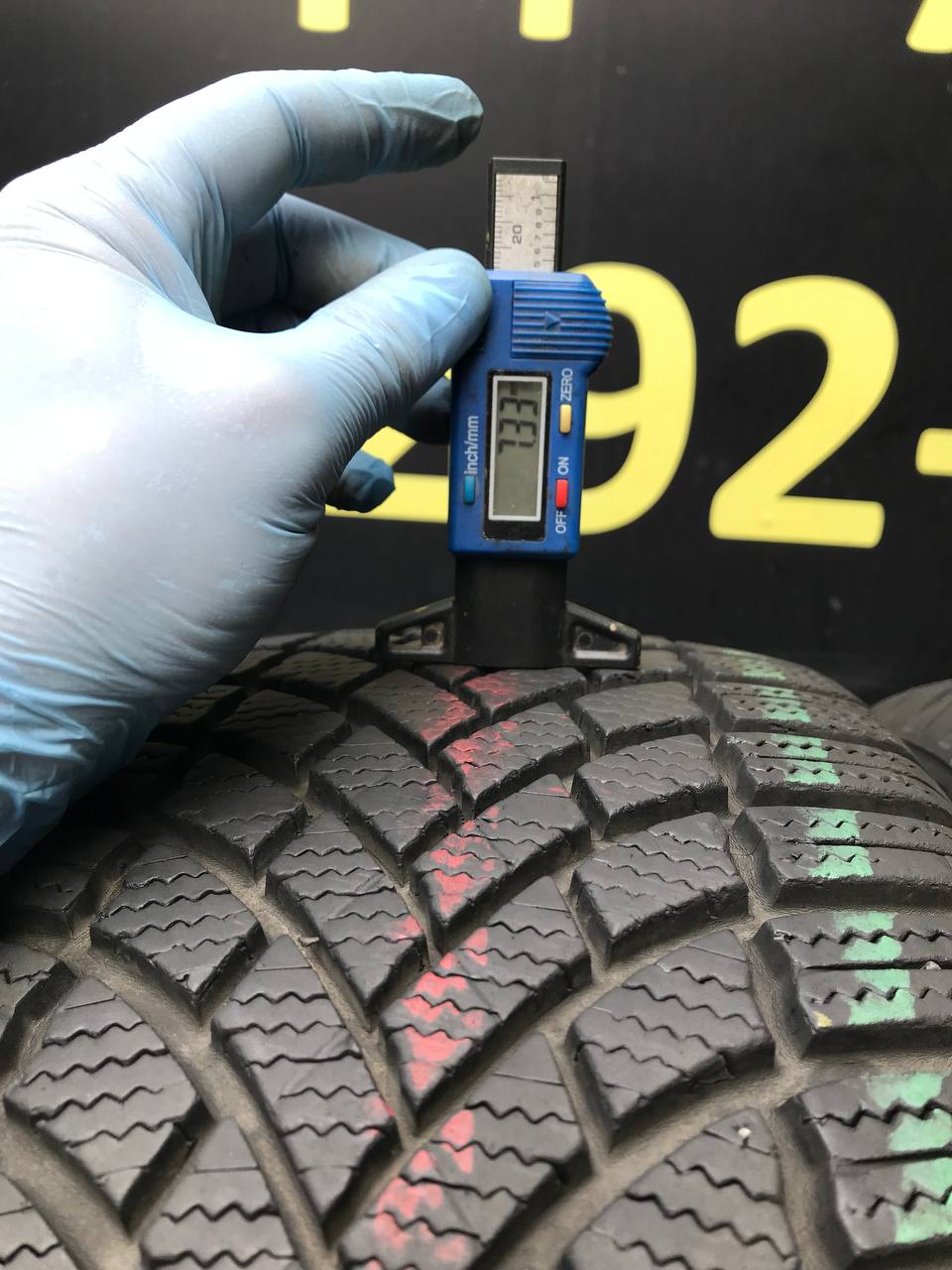 205/50 R17 Bridgestone Blizzak LM005