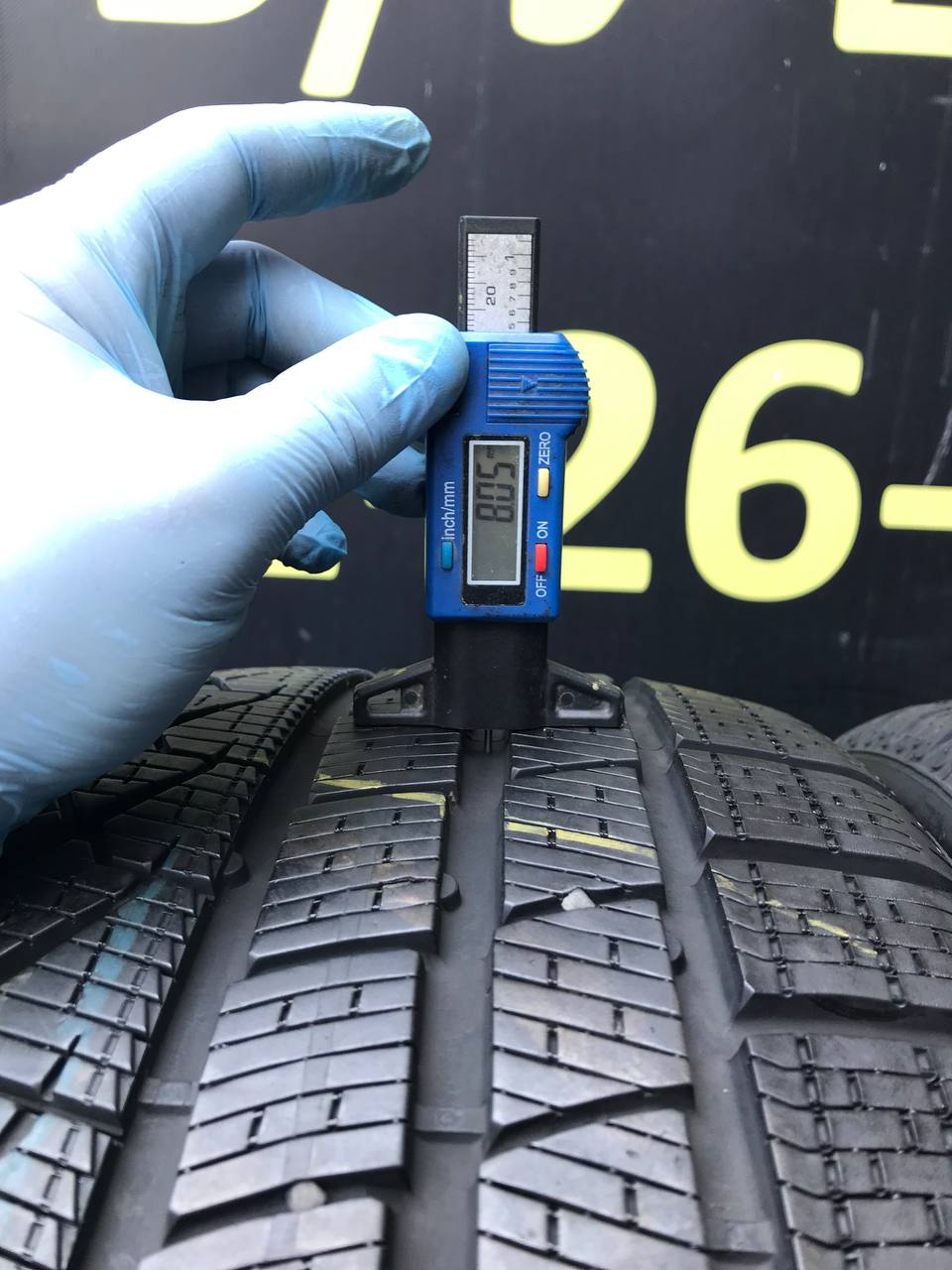 245/40 R18 Pirelli P Zero Winter