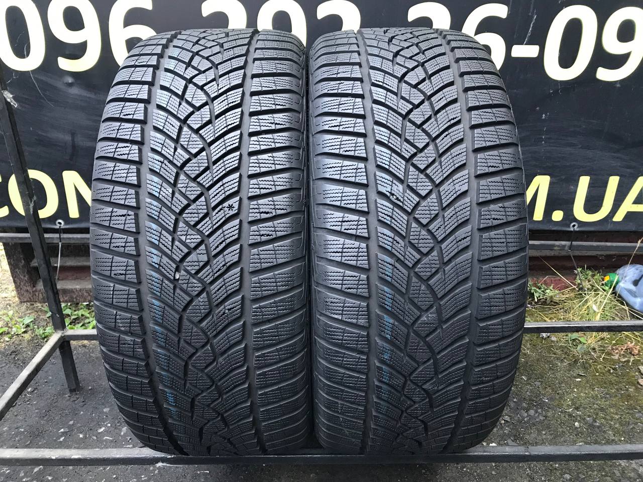 255/40 R20 Good Year Ultra Grip Performance+