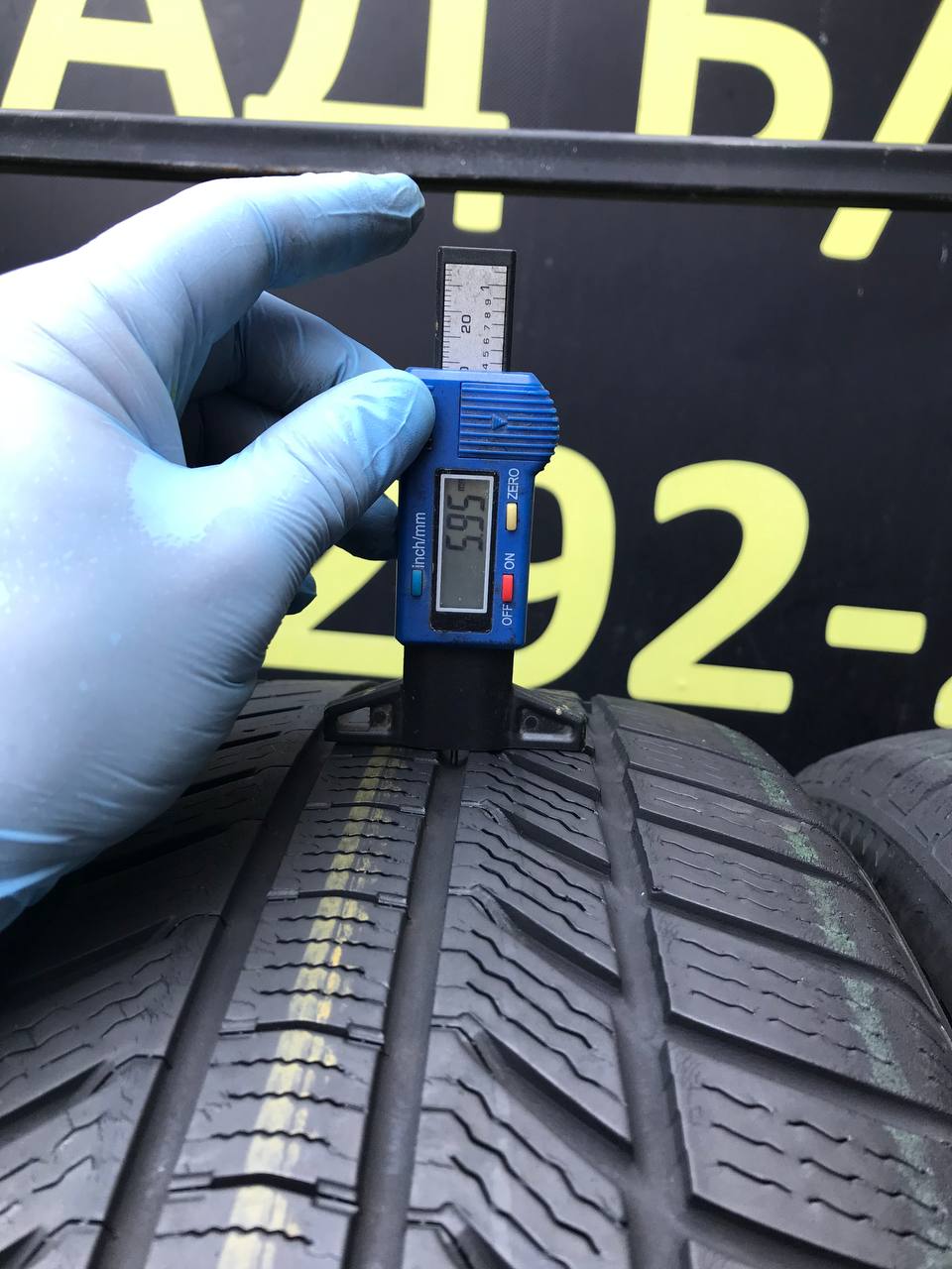 235/50 R19 Continental WinterContact TS 870P