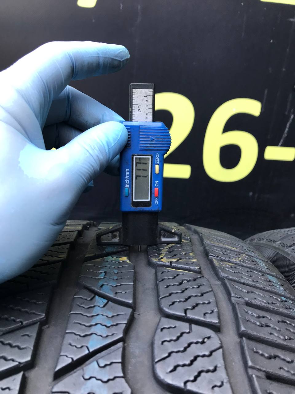 255/35 R19 Continental ContiWinterContact TS 830P