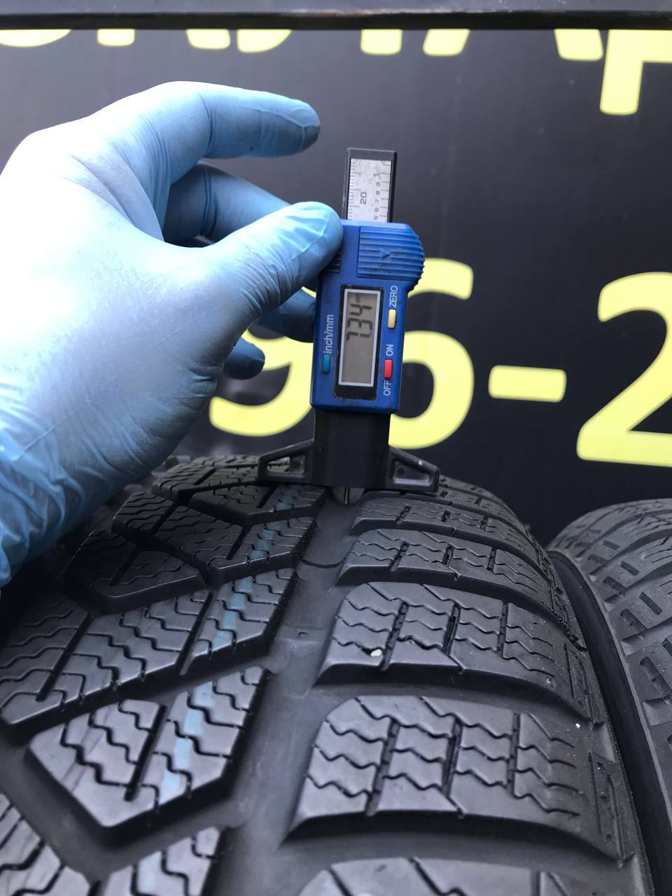 215/60 R16 Pirelli Winter SottoZero 3