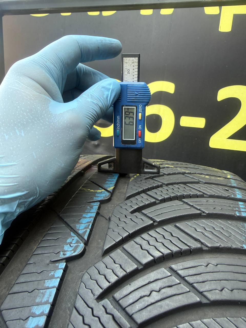 245/40 R18 Michelin Pilot Alpin PA4
