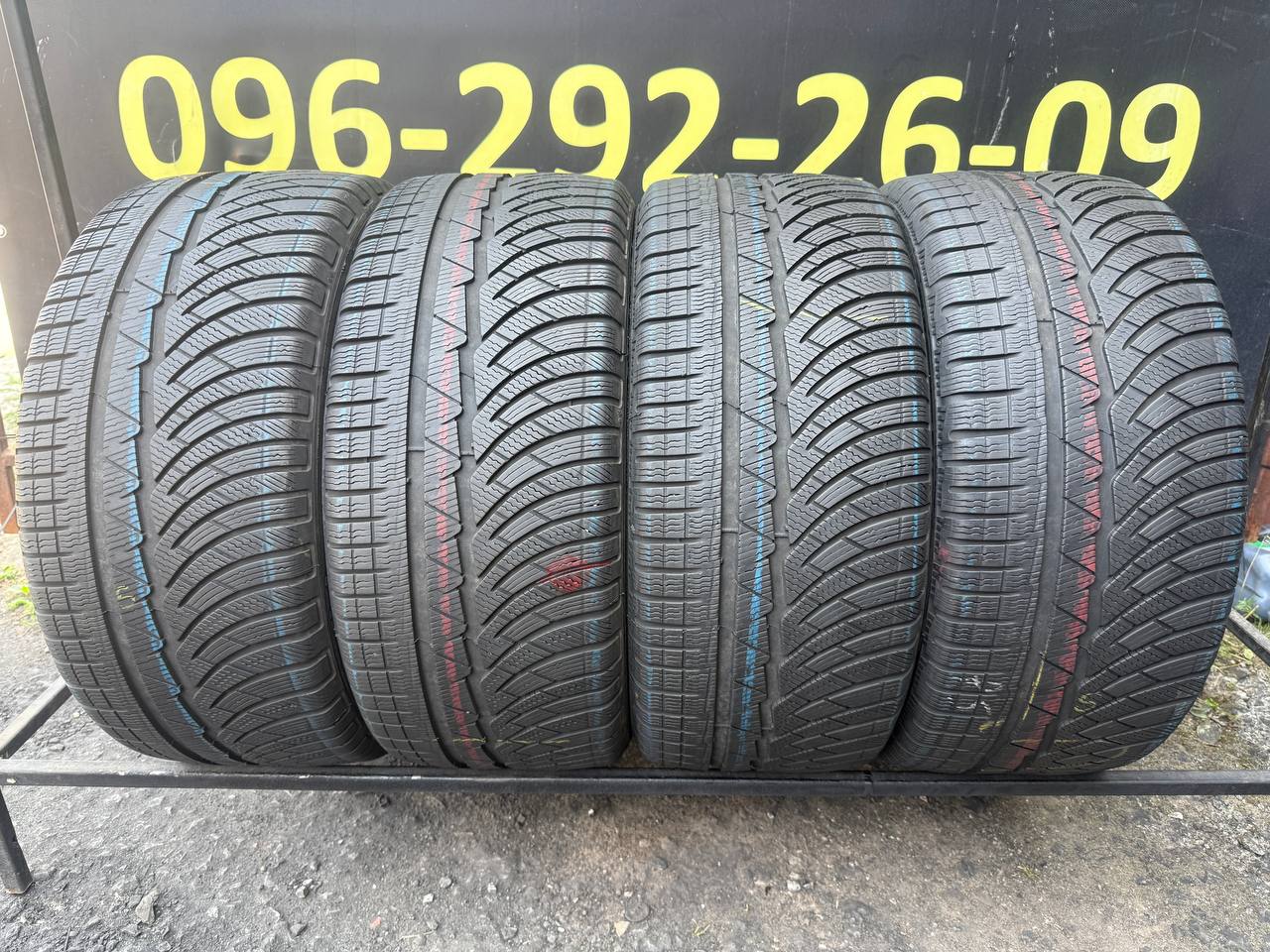 245/40 R18 Michelin Pilot Alpin PA4