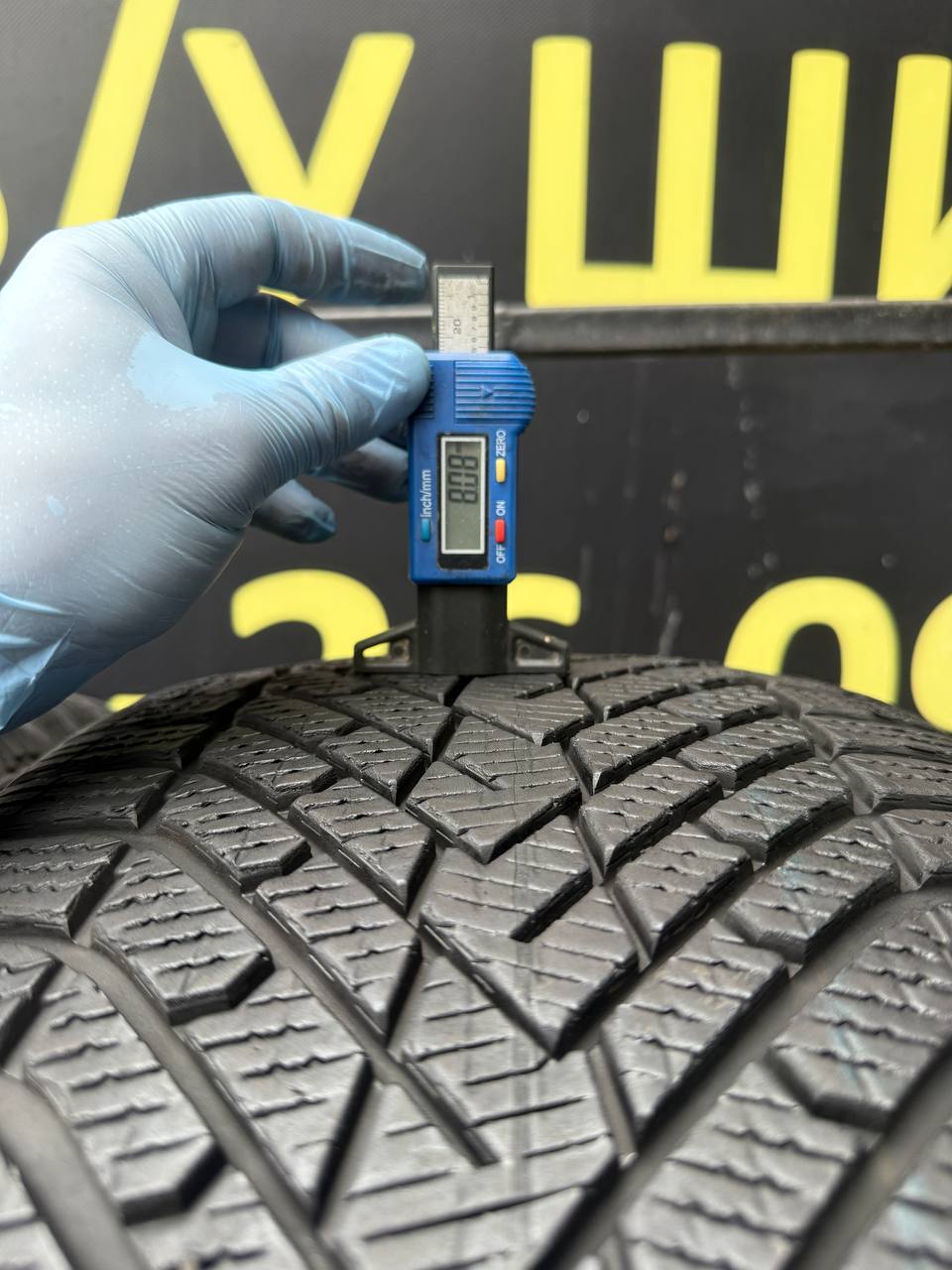255/50 R20 Pirelli Scorpion Winter 2