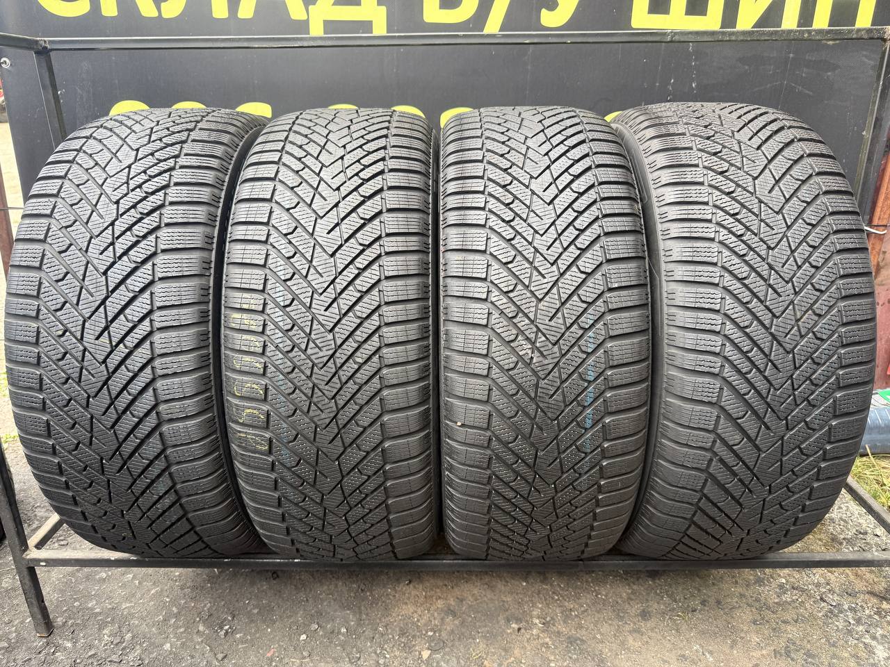 255/50 R20 Pirelli Scorpion Winter 2