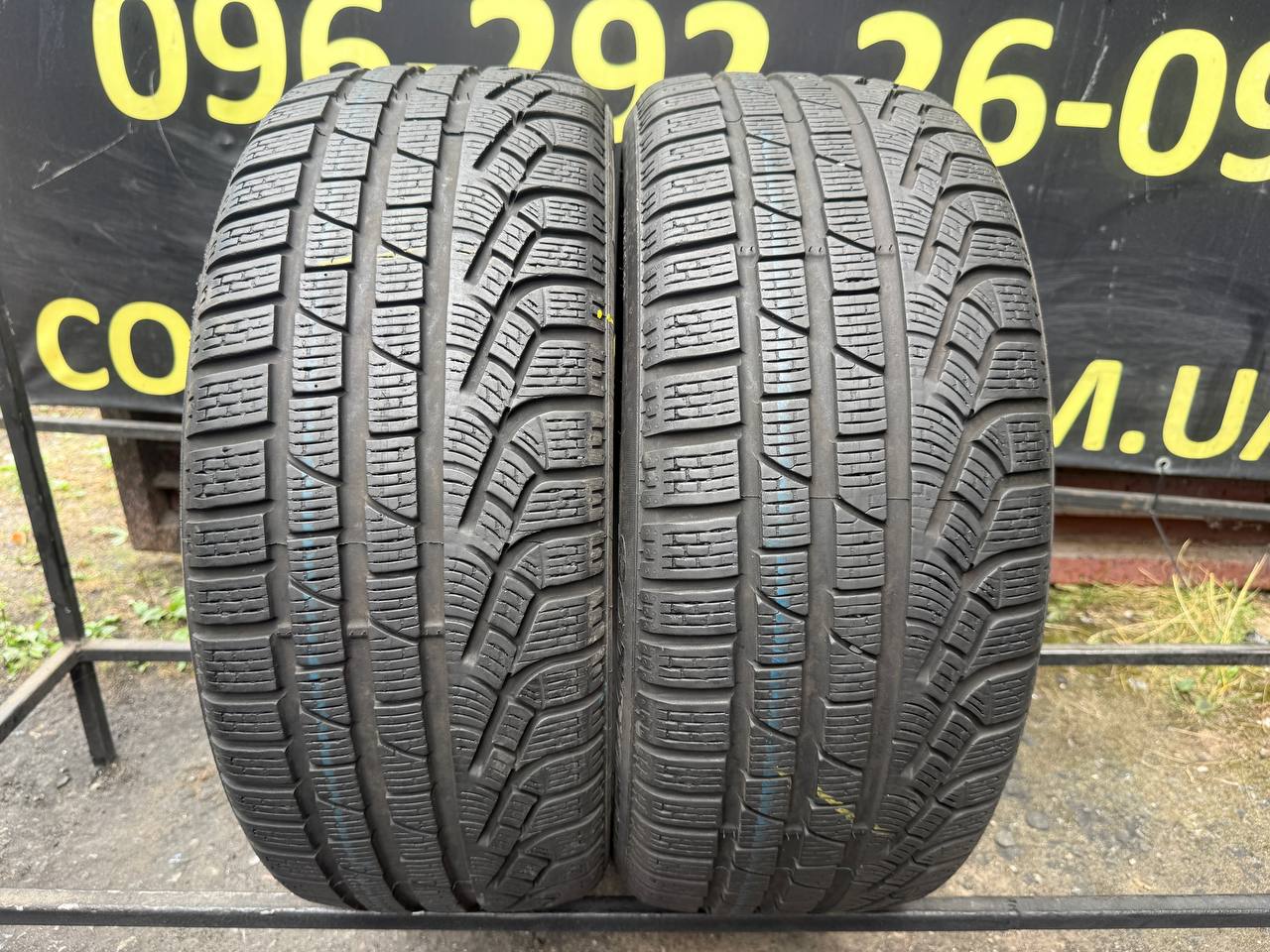235/45 R18 Pirelli SottoZero Winter 240 Serie II