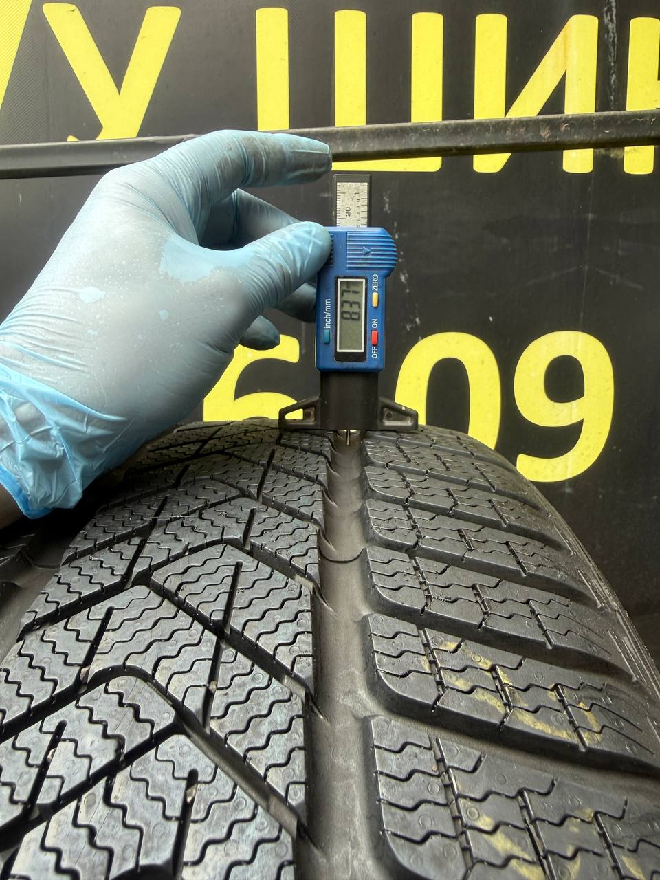 255/40 R20 Pirelli Winter SottoZero 3