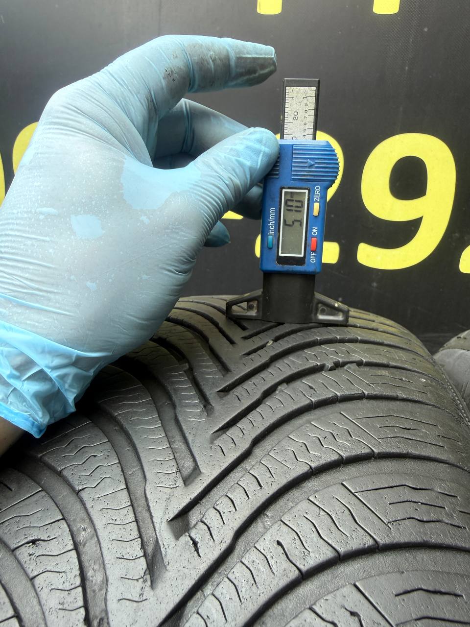 205/60 R16 Michelin Alpin 5