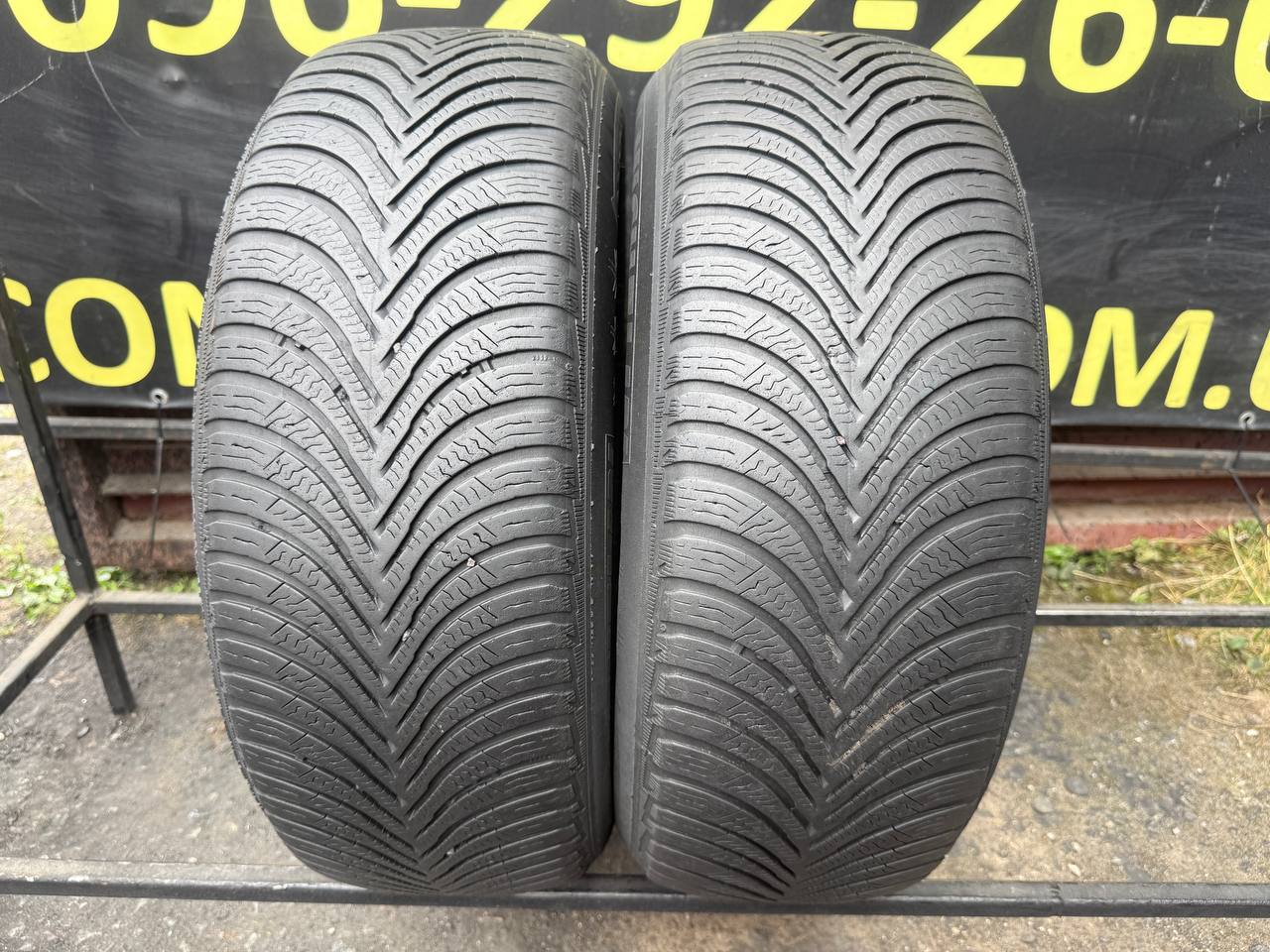 205/60 R16 Michelin Alpin 5