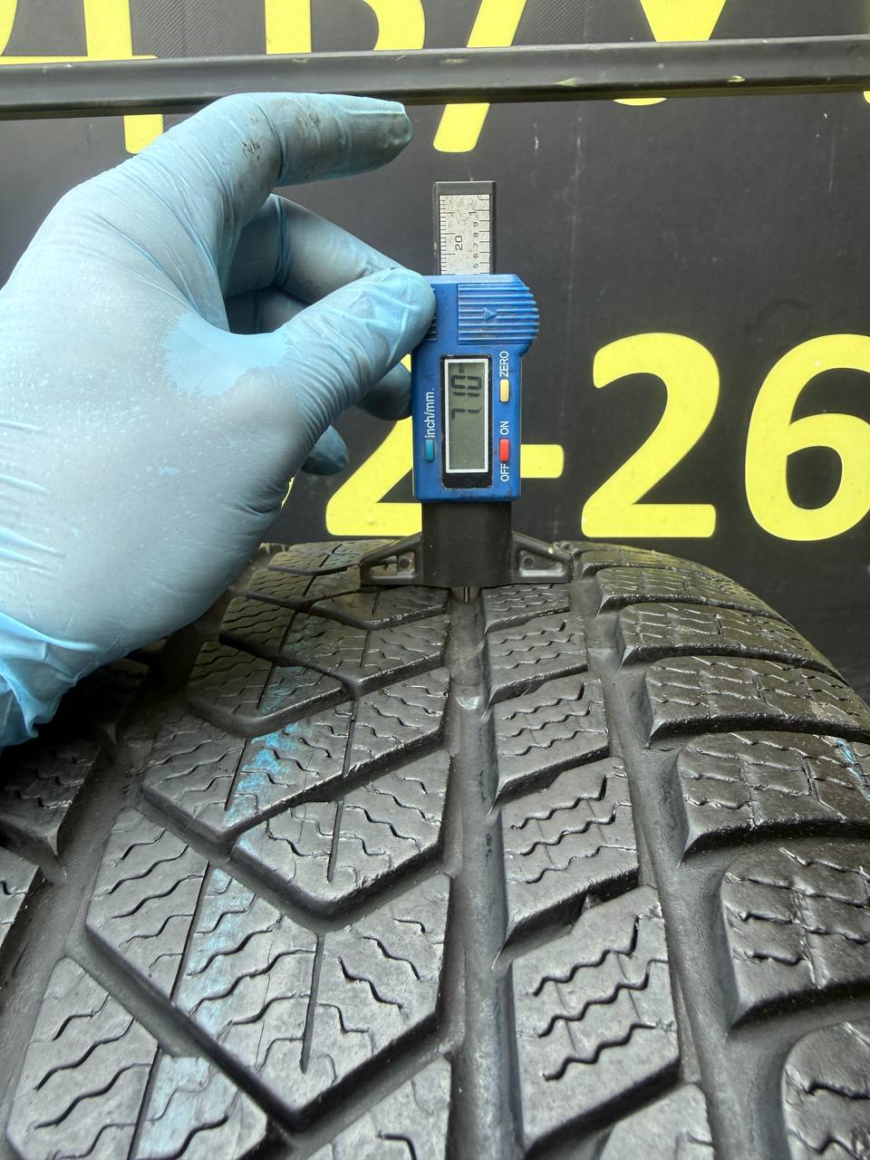 275/40 R19 Pirelli Winter SottoZero 3