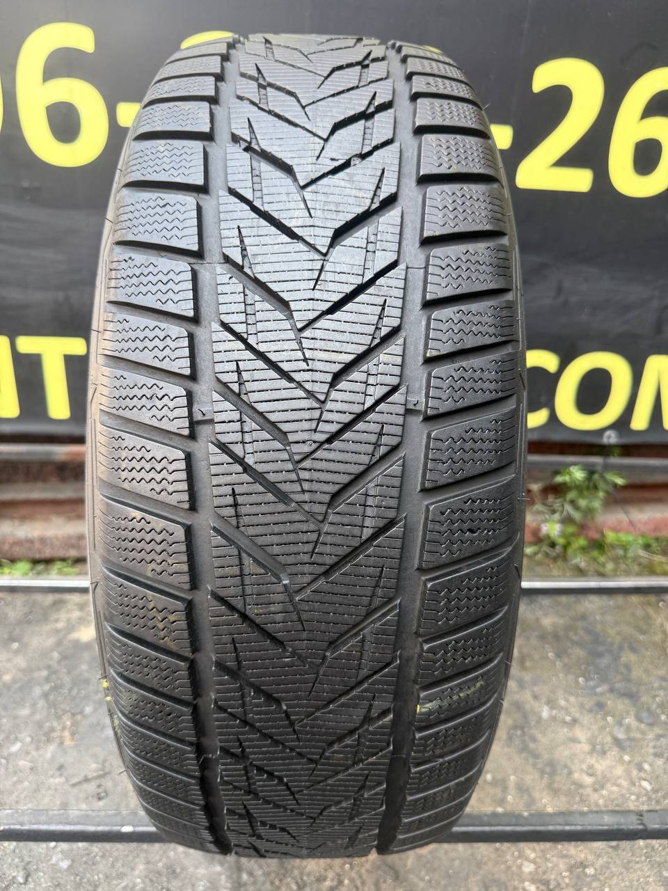 235/50 R18 Vredestein Wintrac Xtreme S