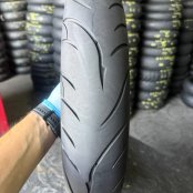 130/90 R16 Avon AV71 Cobra