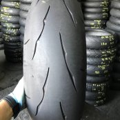 200/55 R17 Bridgestone Battlax Racing Street RS11R
